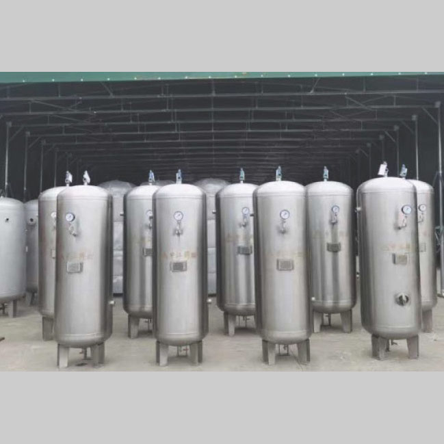不銹鋼儲(chǔ)氣罐